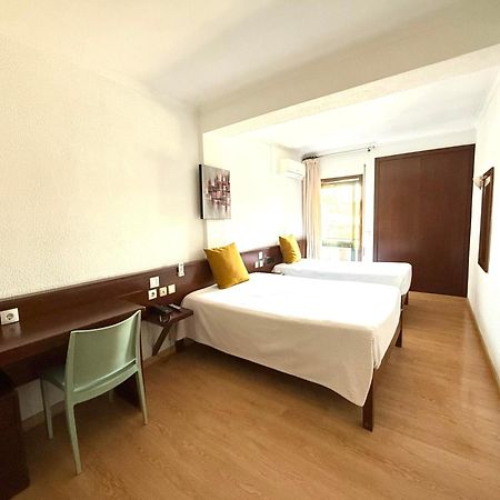 Hotel Residencial Dona Teresa Maía Esterno foto