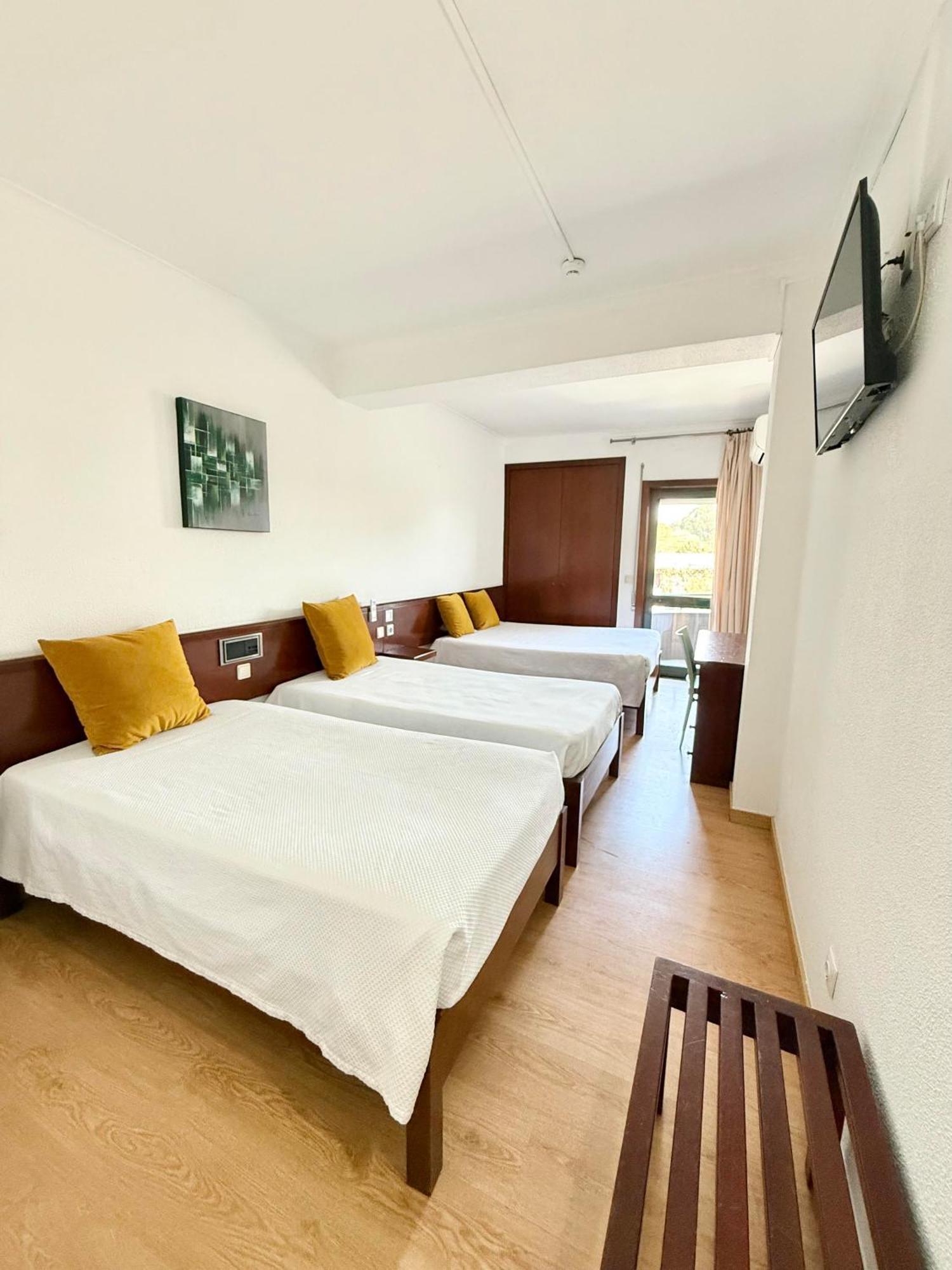 Hotel Residencial Dona Teresa Maía Esterno foto